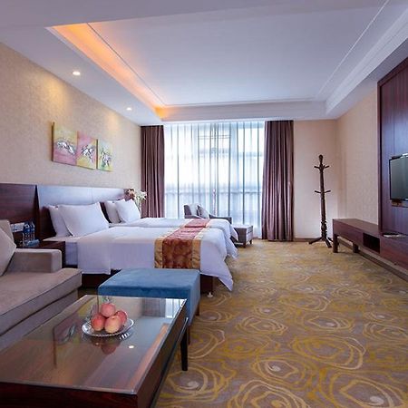 Vienna Classic Hotel Guangzhou Yanling Road Kültér fotó